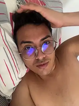 JohnBelRose online show from November 30, 2025, 1:15 pm