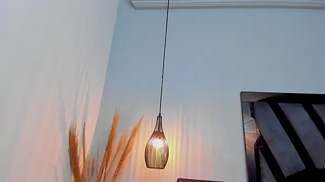 Amelia Brixton online show from February 18, 2026, 5:58 am