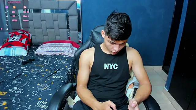 baby david 03 online show from February 18, 2026, 4:52 am