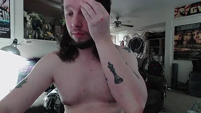 biggerisbetter12 online show from March 12, 2026, 8:48 pm