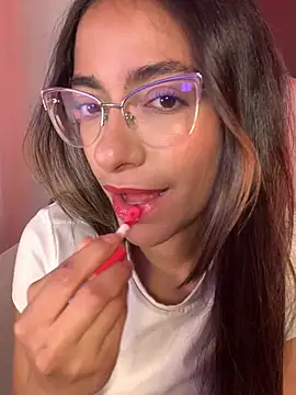 elegant  rouse online show from April 1, 2026, 11:13 pm