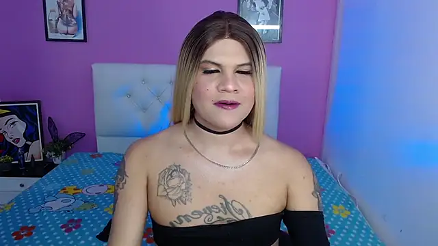 Snapshot of daughterofpleasure chatting on October 19, 2025, 8:48 am daughterofpleasure online show from October 19, 2025, 8:48 am