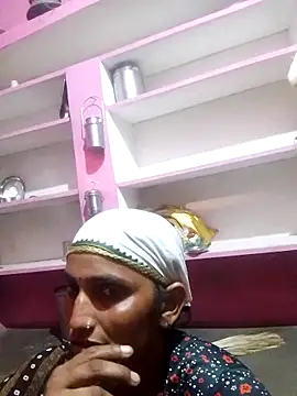 Pooja shre online show from November 2, 2025, 1:35 pm