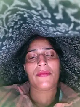 Pooja shre online show from December 4, 2025, 6:16 pm