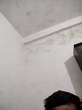 OliveGreen22 online show from October 29, 2025, 7:43 am