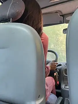 Snapshot of Luana_26 chatting on October 18, 2025, 1:45 pm Luana 26 online show from October 18, 2025, 1:45 pm