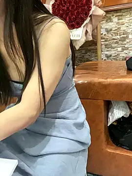 Phale2x online show from November 2, 2025, 3:09 am