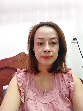 Snapshot of Baby-bigboobs20 chatting on October 24, 2025, 11:12 pm Baby-bigboobs20 online show from October 24, 2025, 11:12 pm