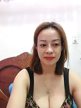 Snapshot of Baby-bigboobs20 chatting on November 12, 2025, 9:47 pm Baby-bigboobs20 online show from November 12, 2025, 9:47 pm