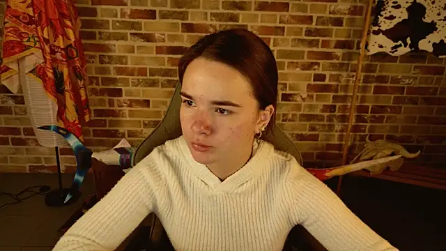 Snapshot of May_Bloom chatting on November 12, 2025, 5:19 am May Bloom online show from November 12, 2025, 5:19 am