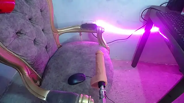 lazzy6565 online show from March 26, 2026, 7:03 am