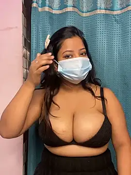 Snapshot of simmi78 chatting on November 4, 2025, 7:07 am simmi78 online show from November 4, 2025, 7:07 am