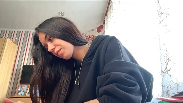 LoreleiFolta online show from November 1, 2025, 11:23 am