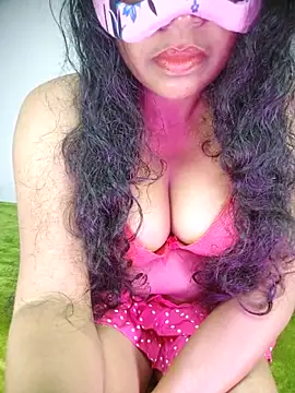 SL queen1 online show from November 21, 2025, 9:08 am