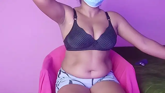 SL queen1 online show from April 8, 2026, 10:04 am