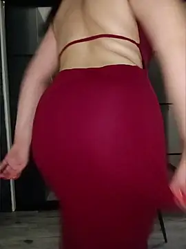 Snapshot of Porcellina181 chatting on July 14, 2026, 2:05 am Porcellina181 online show from July 14, 2026, 2:05 am