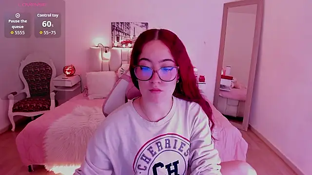 Snapshot of Amaraa_couper1 chatting on January 8, 2026, 4:04 am Amaraa couper1 online show from January 8, 2026, 4:04 am