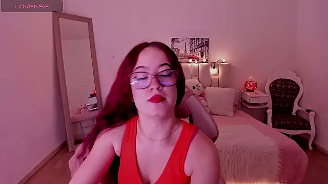 Snapshot of Amaraa_couper1 chatting on January 9, 2026, 4:15 am Amaraa couper1 online show from January 9, 2026, 4:15 am