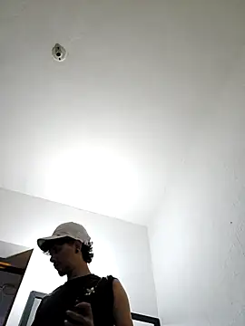 Snapshot of Magical_fantasy chatting on November 11, 2025, 10:59 am Magical fantasy online show from November 11, 2025, 10:59 am