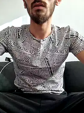 16enes16 online show from October 24, 2025, 12:12 pm