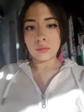 chloebrownn03 online show from November 14, 2025, 4:00 am