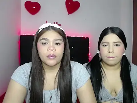 2moons full of love online show from February 17, 2026, 5:26 am