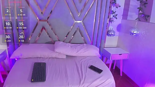 Snapshot of helenn_diaz chatting on October 27, 2025, 1:37 pm helenn diaz online show from October 27, 2025, 1:37 pm