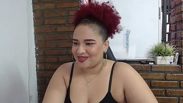 Snapshot of Curly-98 chatting on November 13, 2025, 11:42 am Curly-98 online show from November 13, 2025, 11:42 am