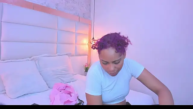 Sofia clk online show from April 16, 2026, 3:07 am