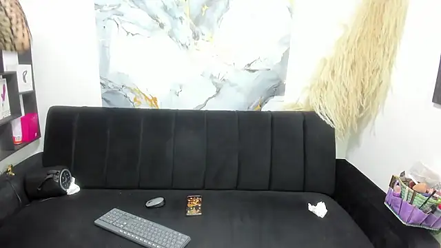 jessica latina777 online show from January 14, 2026, 10:54 am