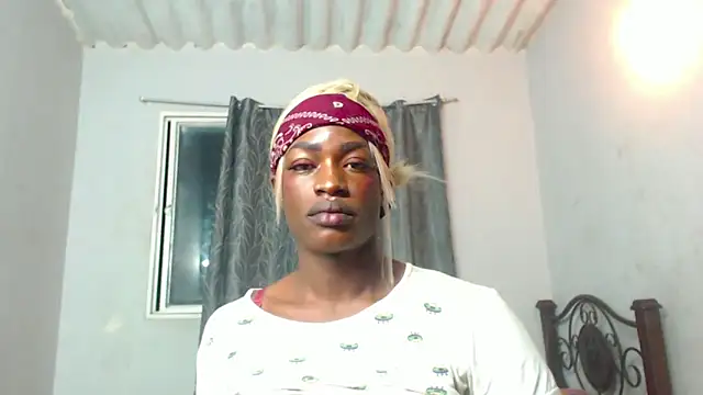 TheXEbonyxxx online show from December 17, 2025, 4:29 am