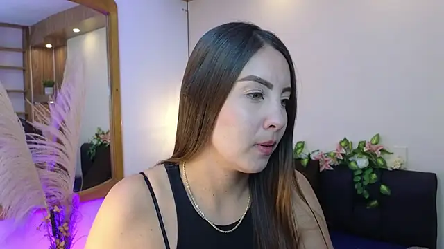 Snapshot of Valery_Gil chatting on November 23, 2025, 2:06 pm Valery Gil online show from November 23, 2025, 2:06 pm