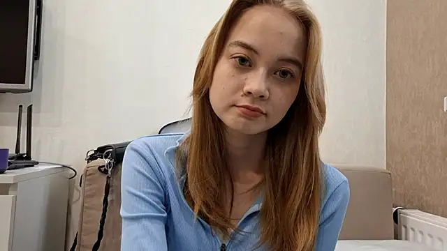 Snapshot of A_LISS_A chatting on October 31, 2025, 11:00 am A LISS A online show from October 31, 2025, 11:00 am