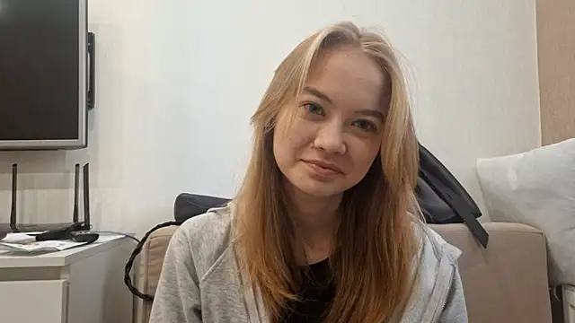 Snapshot of A_LISS_A chatting on November 3, 2025, 9:43 am A LISS A online show from November 3, 2025, 9:43 am