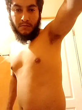 Snapshot of Travieso_21 chatting on October 22, 2025, 3:29 am Travieso 21 online show from October 22, 2025, 3:29 am