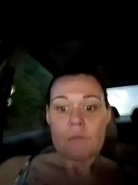 ravenlove1986 online show from October 21, 2025, 11:05 pm