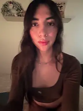 valeriahornier online show from March 30, 2026, 10:11 pm