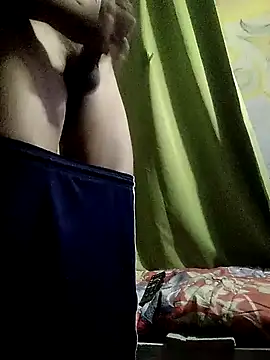 Snapshot of Pedropuente200 chatting on November 4, 2025, 12:37 pm Pedropuente200 online show from November 4, 2025, 12:37 pm