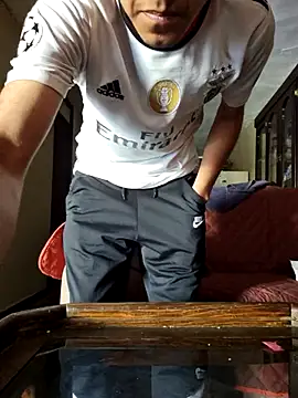 Pedropuente200 online show from January 15, 2026, 5:27 pm