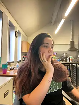 YourFrenchFeliciexo online show from November 11, 2025, 3:45 pm