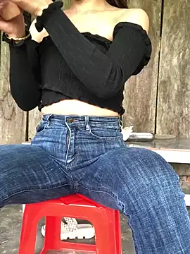 Kylie beem online show from March 24, 2026, 6:40 am