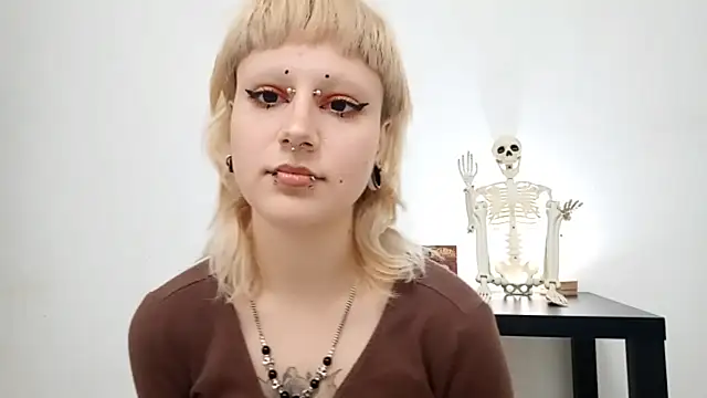 Snapshot of VetaBeghtol chatting on October 22, 2025, 2:50 pm VetaBeghtol online show from October 22, 2025, 2:50 pm