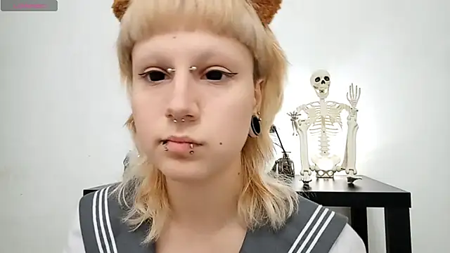 Snapshot of VetaBeghtol chatting on October 25, 2025, 3:18 pm VetaBeghtol online show from October 25, 2025, 3:18 pm