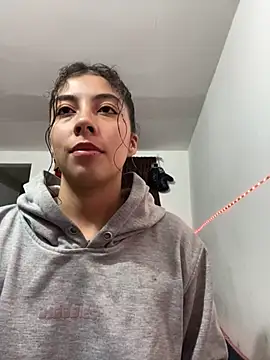 Snapshot of ShareeBax_ chatting on November 10, 2025, 11:48 pm ShareeBax online show from November 10, 2025, 11:48 pm