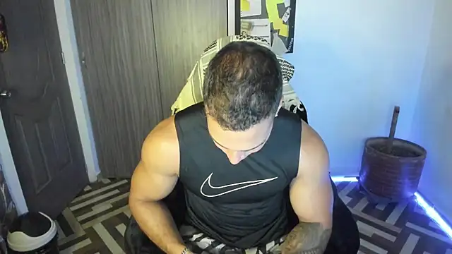 Snapshot of FreszX chatting on November 2, 2025, 10:45 pm FreszX online show from November 2, 2025, 10:45 pm