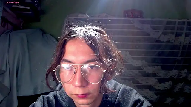 najimi uwu online show from January 17, 2026, 12:59 am