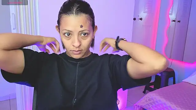 Aria Russo online show from March 28, 2026, 2:49 pm