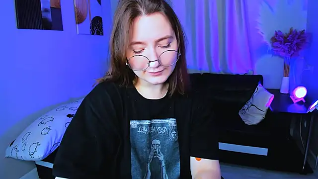 fairy tara online show from November 18, 2025, 6:18 am