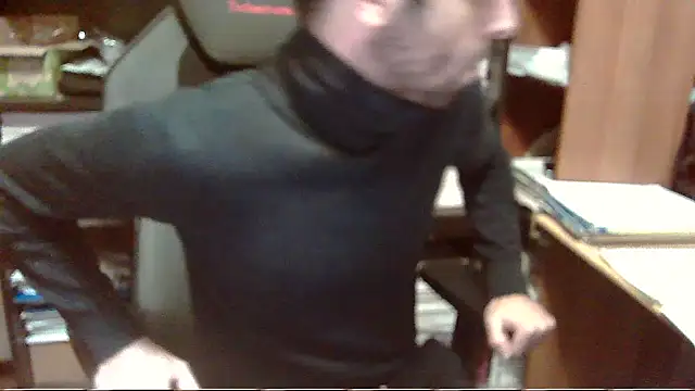 Snapshot of topg84 chatting on October 18, 2025, 6:41 pm topg84 online show from October 18, 2025, 6:41 pm