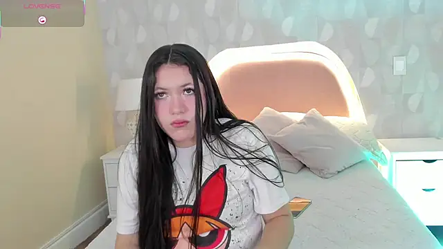 violeta walton online show from October 24, 2025, 12:12 pm